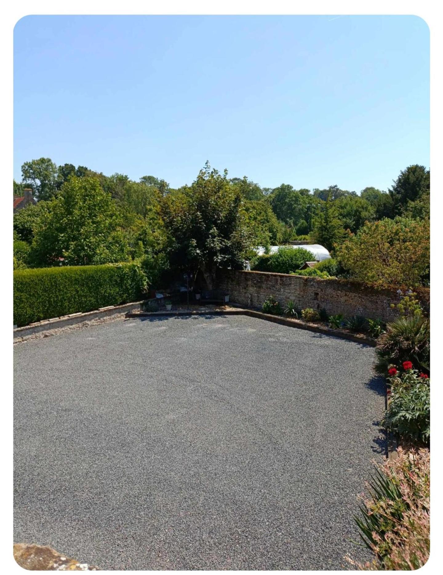 Logement Cosy Parking Prive Situe Au Coeur Du Village Reviers Exterior photo